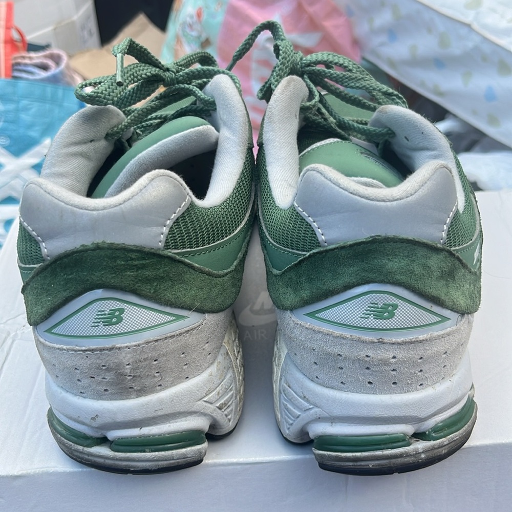 New Balance 2002R - Picture 4 of 7